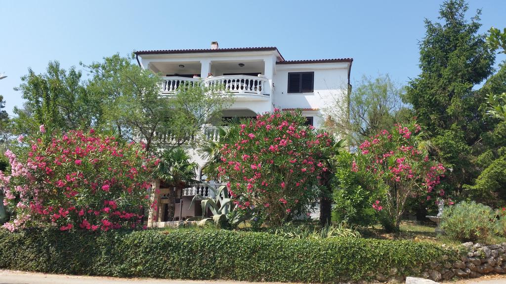 Guest House Villa Marlis Malinska Eksteriør bilde