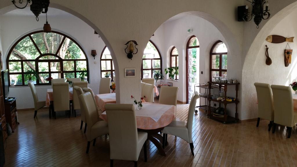Guest House Villa Marlis Malinska Eksteriør bilde